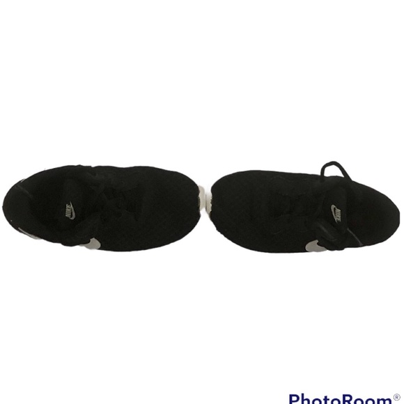 KID'S UNISEX NIKE TANJUN 818382-011 Size 11C FLAW - Picture 8 of 10